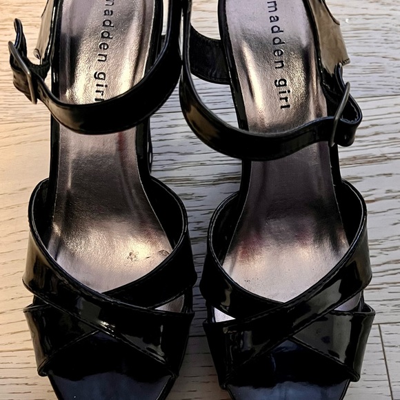 Madden Girl Platform Sandals - Picture 2 of 11